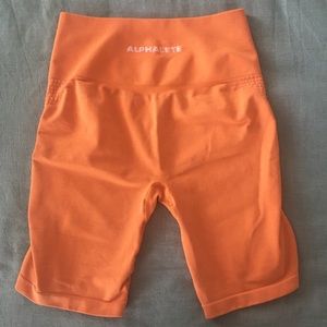 Alphalete Seamless Biker Shorts
